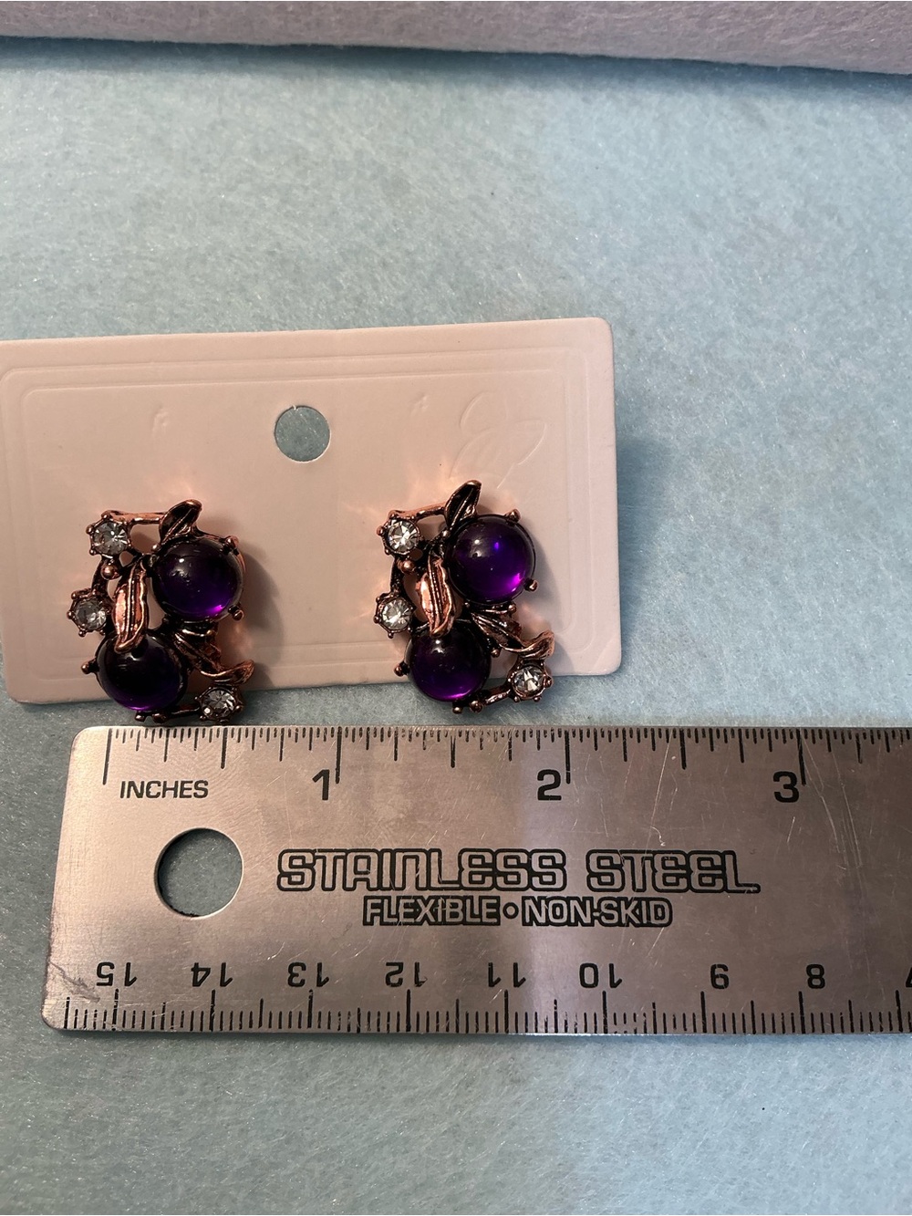 2395 - 113 Vintage Purple Cherry Cluster Rhinestone Stud Earrings - Picture 4 of 8
